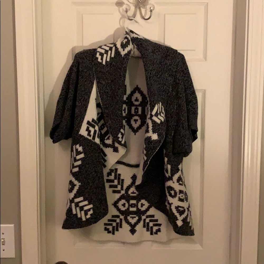 Gray and White Sweater Shrug